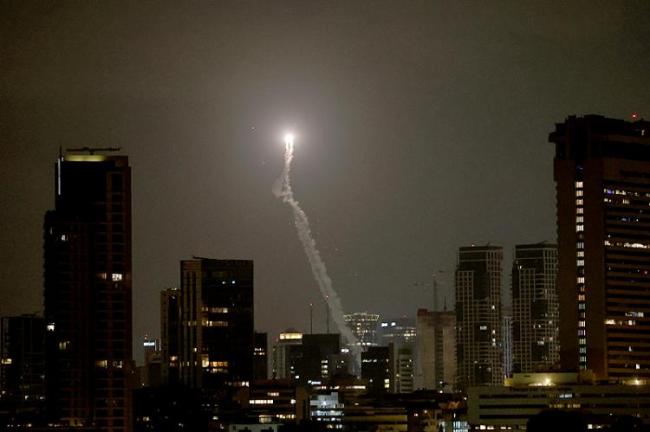 中国驻以使馆提醒公民离境