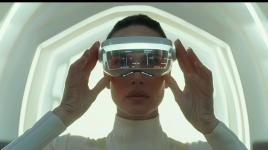 云上速融 江苏涵润汽车电子申请抬头显示装置及车辆专利，减小抬头显示装置内部结构的晃动程度